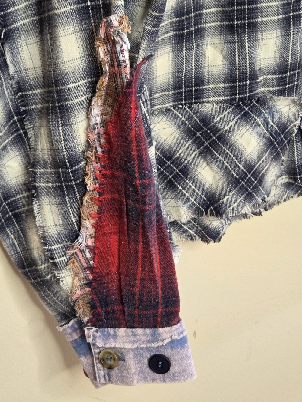 Everyday Chic Boutique Patchwork Mixed Plaid Button Up Cotton Shirt Size Small - Picture 3 of 7